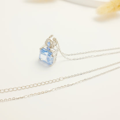 S925 Sterling Silver Blue Gemstone Luxury High-End Necklace.