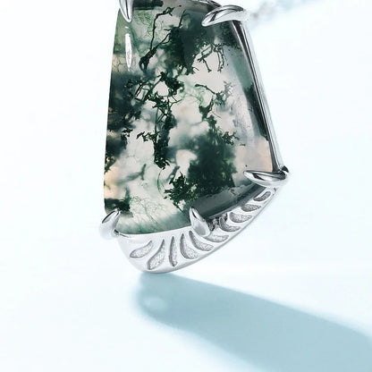 New Design Wholesale Price Jewelry Exquisite Sterling Silver 925 Dainty Chain Natural Green Moss Agate Pendant